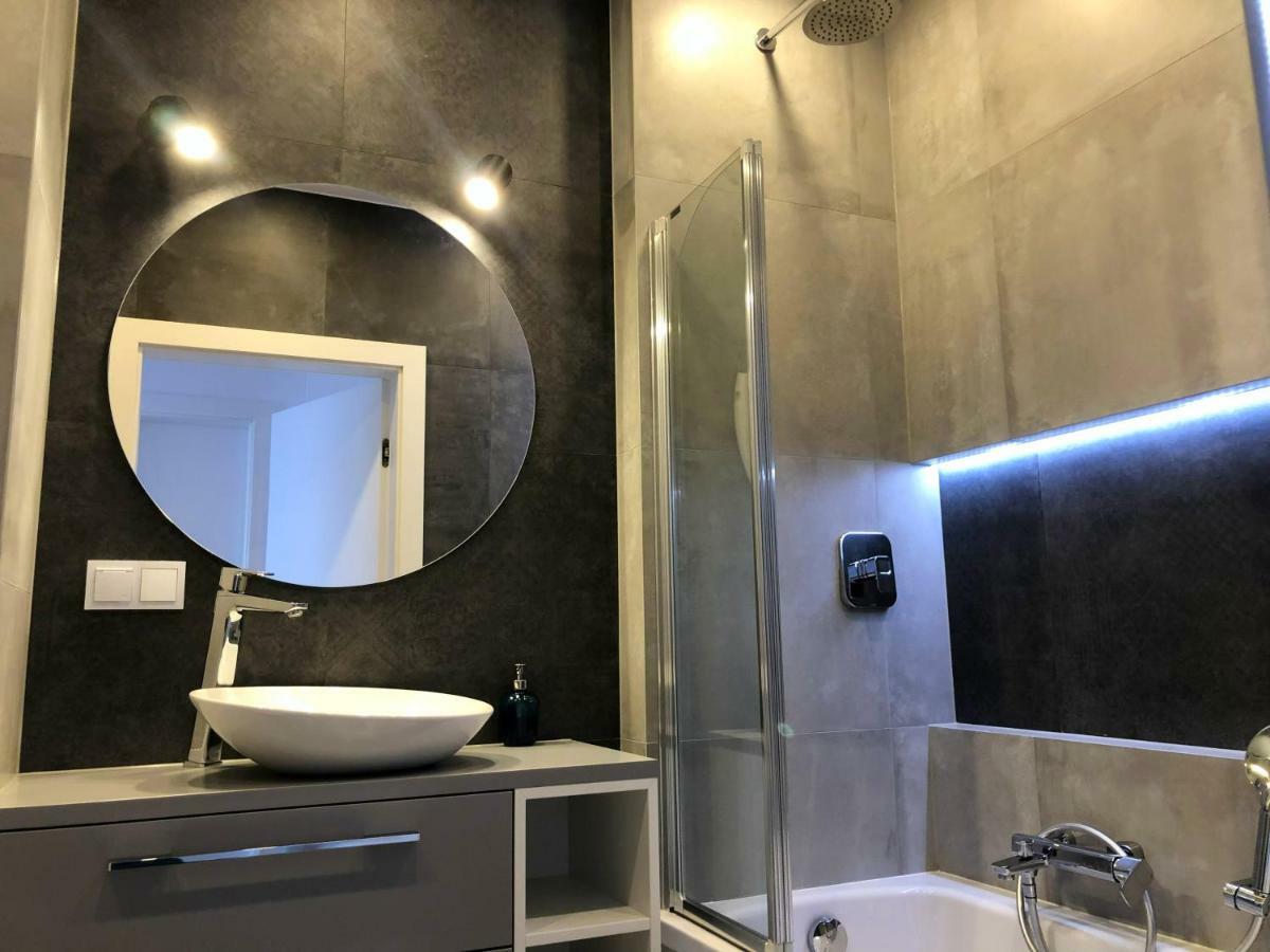 Glamour Apartment With Big, Private Terrace Краков Экстерьер фото